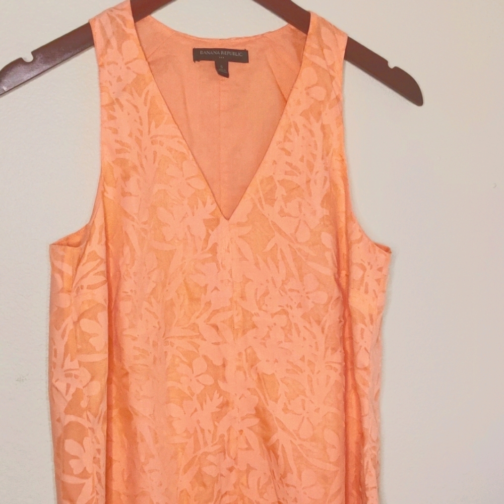 Banana republic coral blouse